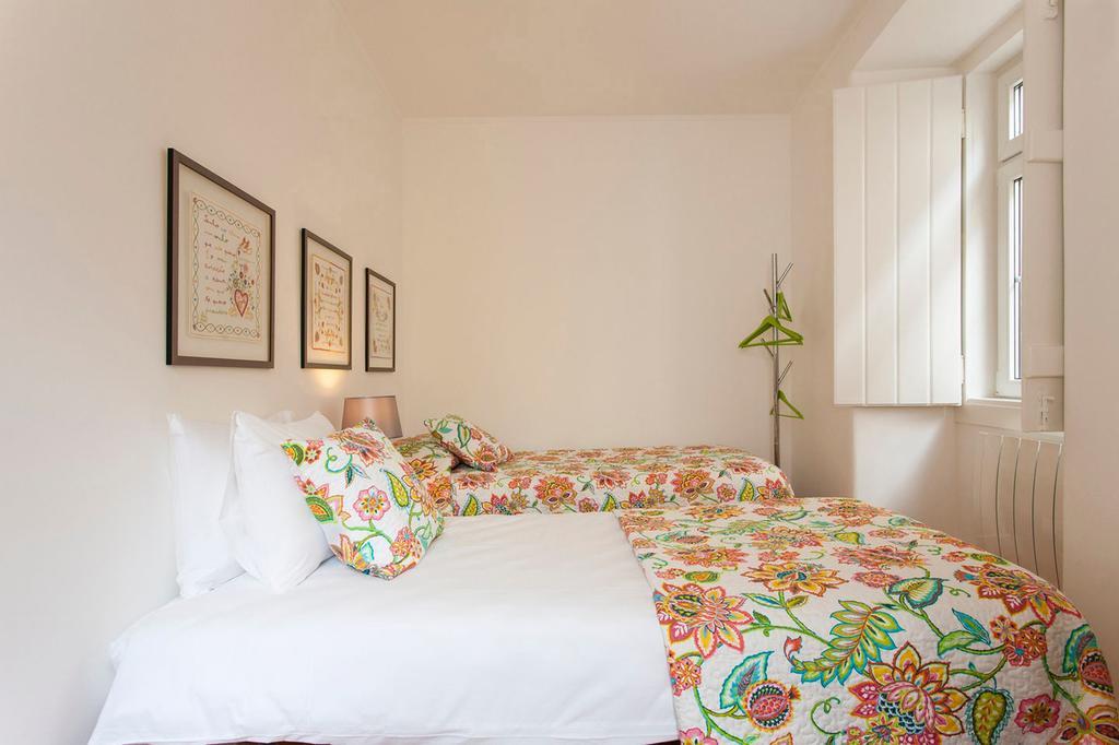 Charming Apartment In Alfama Lisbon Room photo